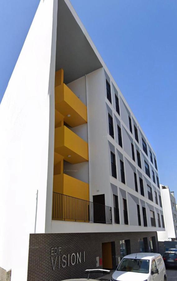 Apartamento Amplo E Moderno - Perto Do Estadio Futebol Tondela Exterior photo